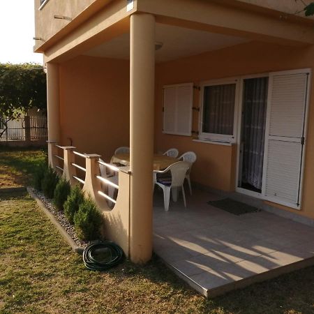 Marina Apartment Биоград на Мору Екстериор снимка