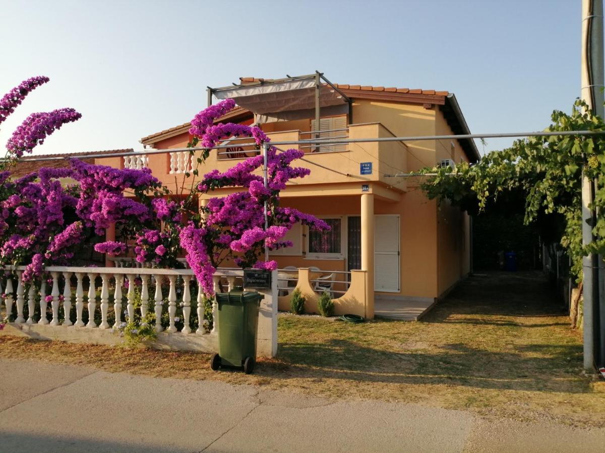 Marina Apartment Биоград на Мору Екстериор снимка