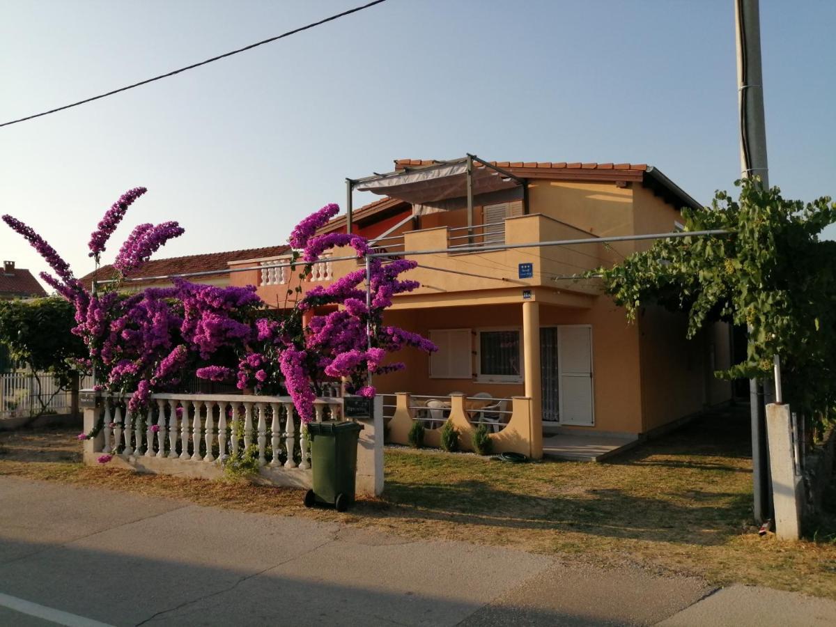 Marina Apartment Биоград на Мору Екстериор снимка