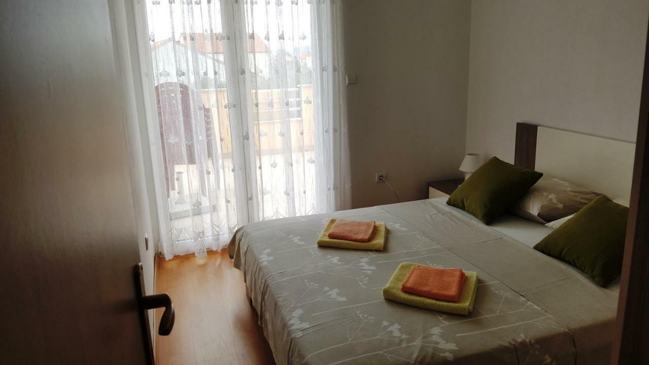 Marina Apartment Биоград на Мору Екстериор снимка