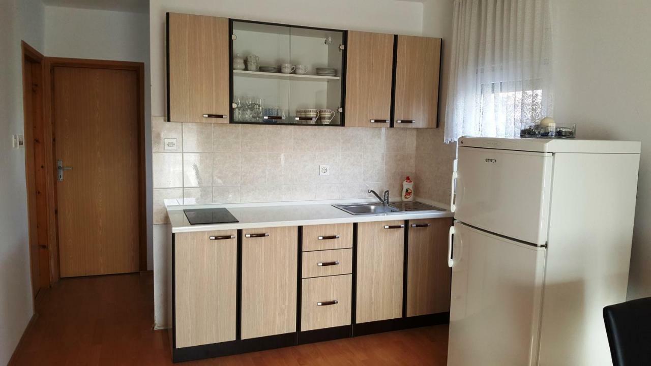 Marina Apartment Биоград на Мору Екстериор снимка