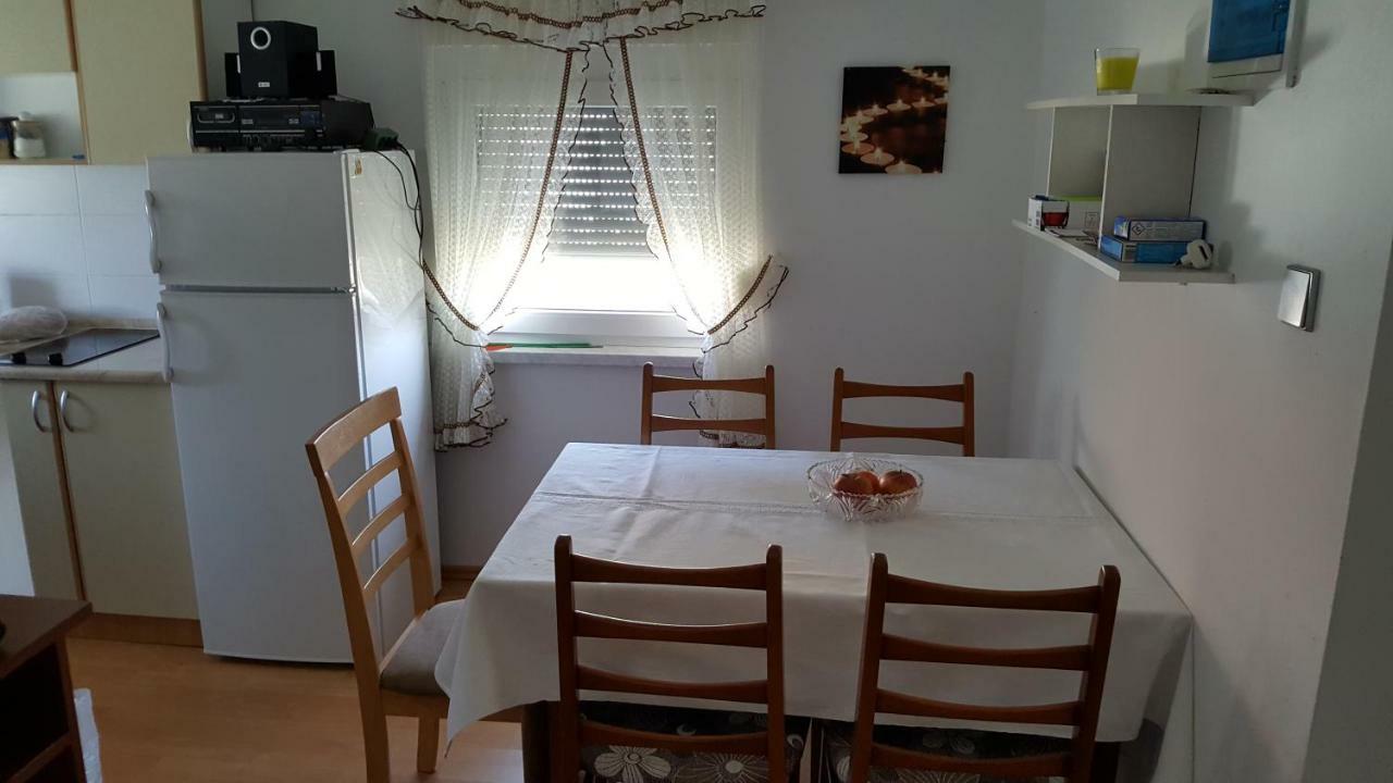 Marina Apartment Биоград на Мору Екстериор снимка