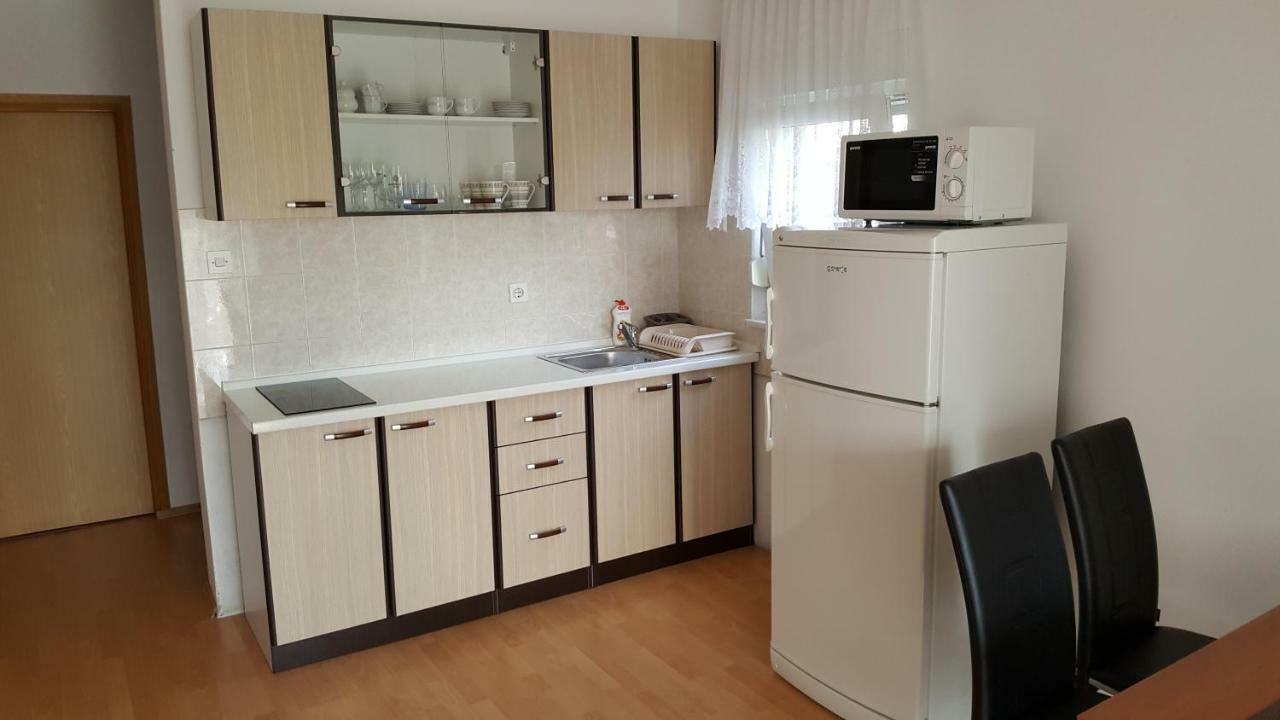 Marina Apartment Биоград на Мору Екстериор снимка